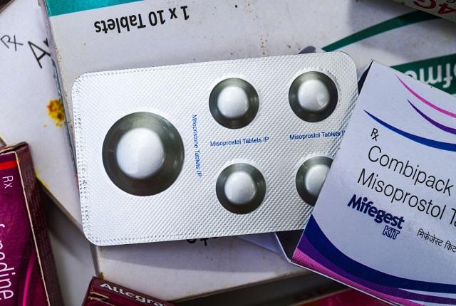 MIFEPRISTON UND MISOPROSTOL